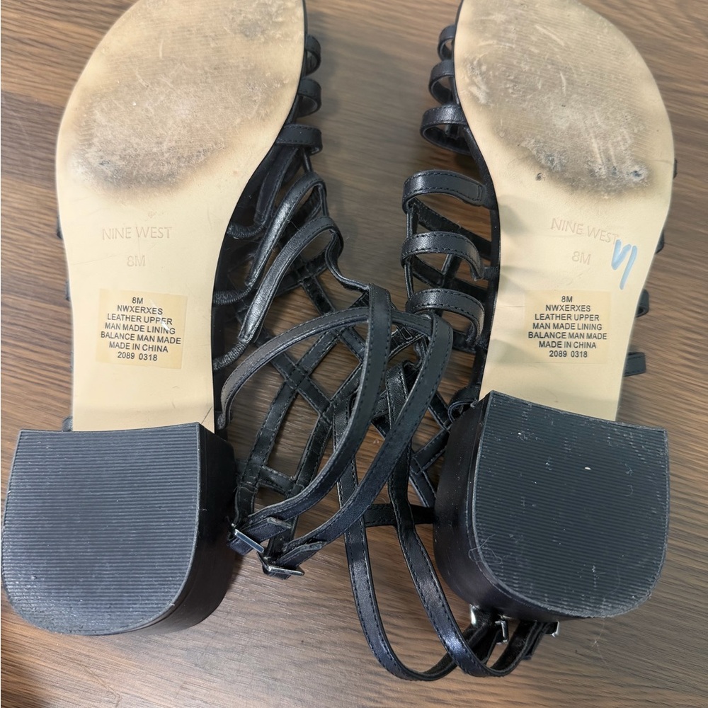 Nine West Black Strappy Leather Gladiator Sandals Sz 8 - Picture 8 of 8